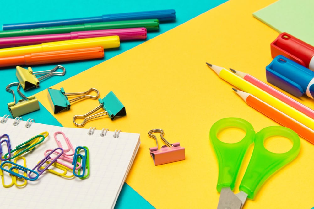 Stationery.,school,and,office,supplies,on,a,colored,background.,selective